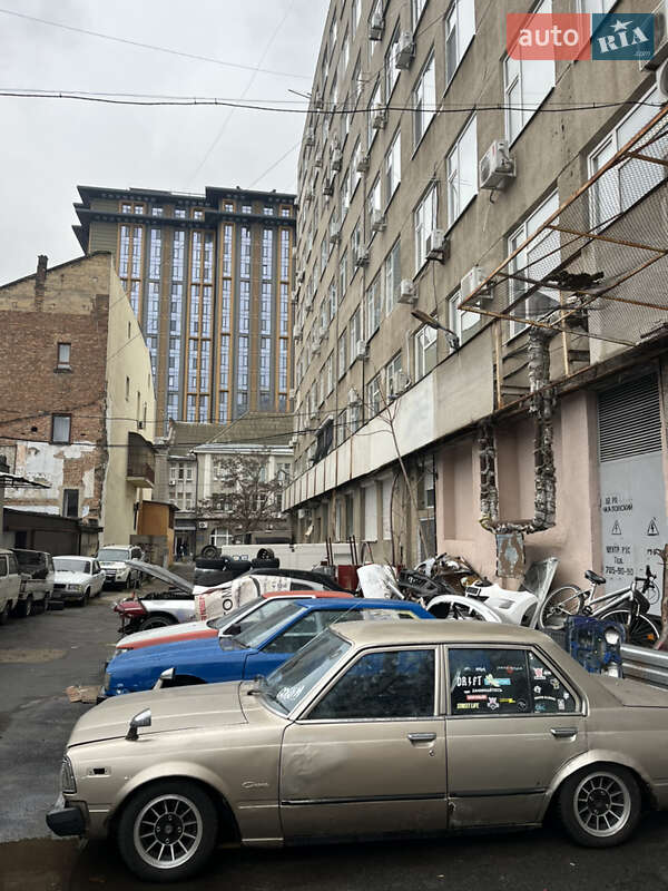 Седан Toyota Corona 1980 в Одесі