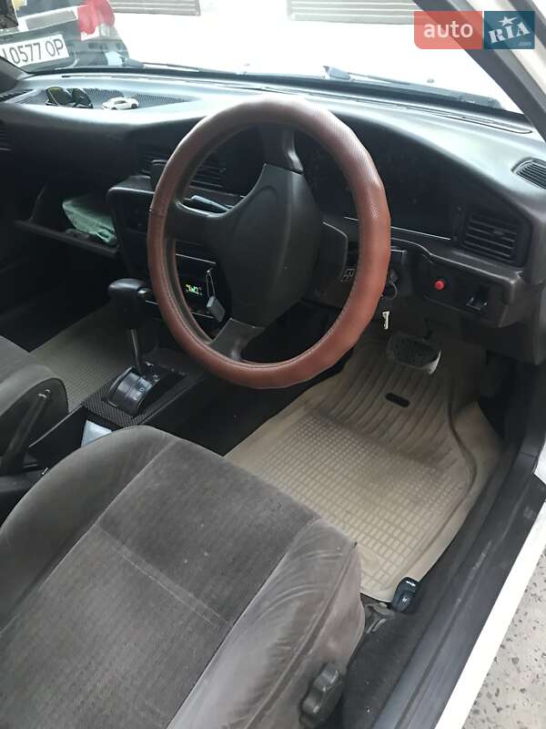 Седан Toyota Corona 1981 в Одесі