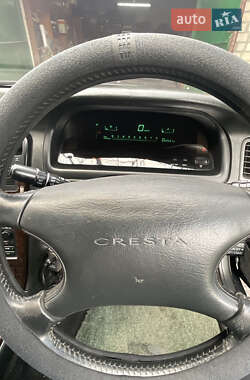 Седан Toyota Cresta 1993 в 