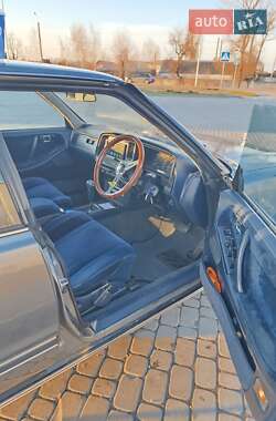 Седан Toyota Crown 1989 в Новомосковске