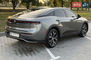 Внедорожник / Кроссовер Toyota Crown 2023 в 