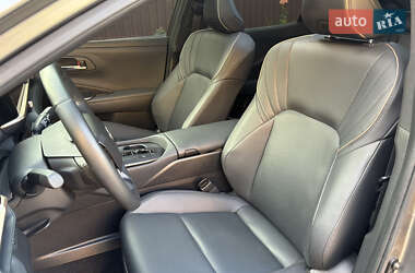 Внедорожник / Кроссовер Toyota Crown 2023 в 