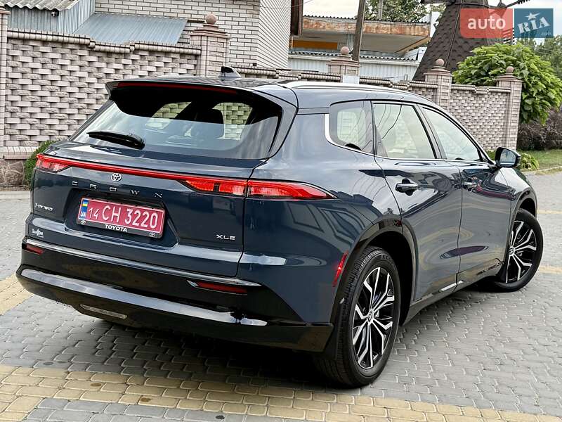 Позашляховик / Кросовер Toyota Crown 2024 в Вінниці