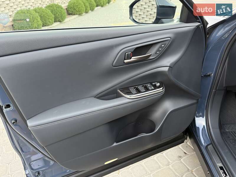 Позашляховик / Кросовер Toyota Crown 2024 в Вінниці