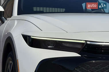 Внедорожник / Кроссовер Toyota Crown 2024 в 