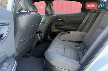 Внедорожник / Кроссовер Toyota Crown 2024 в 