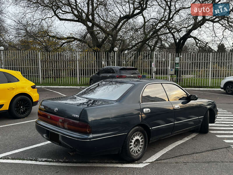 Седан Toyota Crown 1995 в Одессе фото 4 Седан Toyota Crown 1995 в Одессе