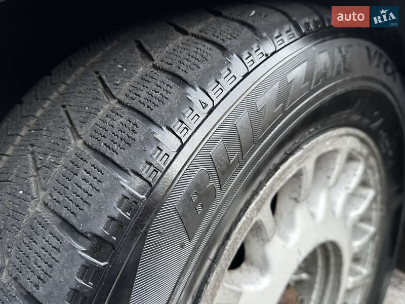 Седан Toyota Crown 1995 в Одессе фото 14 Седан Toyota Crown 1995 в Одессе