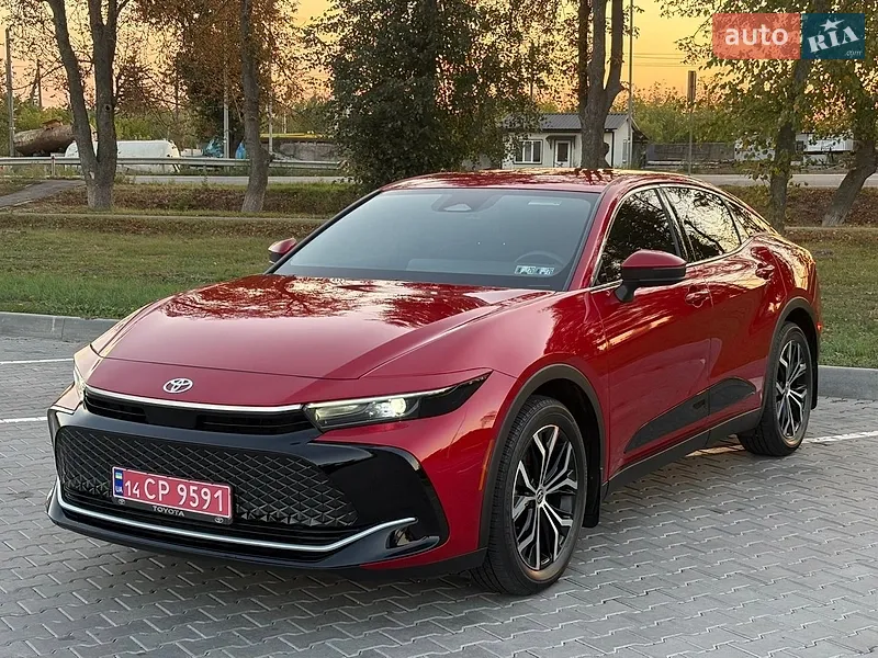 Toyota Crown 2025