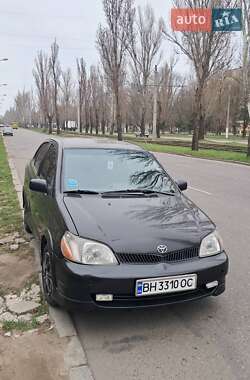 Седан Toyota Echo 2000 в Одесі