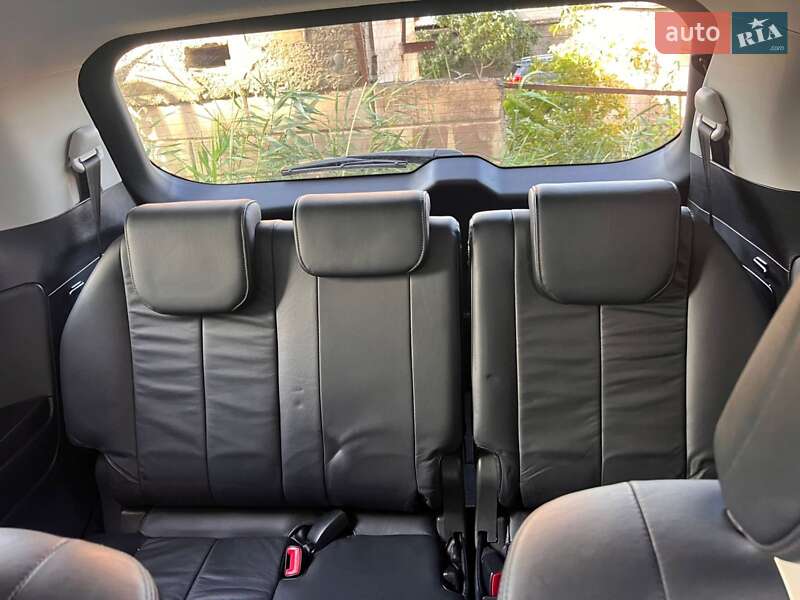 Минивэн Toyota Estima 2014 в Киеве фото 19 Минивэн Toyota Estima 2014 в Киеве