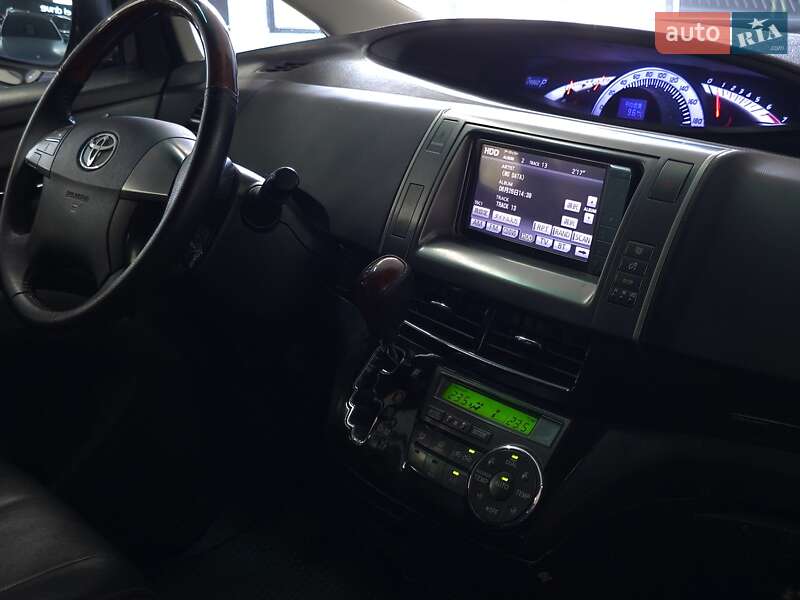 Мінівен Toyota Estima 2010 в Миколаєві