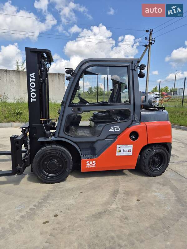 Toyota FG 2016
