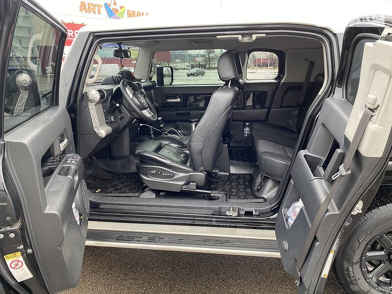 Універсал Toyota FJ Cruiser 2007 в Києві фото 9 Універсал Toyota FJ Cruiser 2007 в Києві