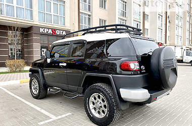 Внедорожник / Кроссовер Toyota FJ Cruiser 2013 в Киеве