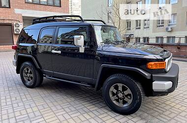 Позашляховик / Кросовер Toyota FJ Cruiser 2007 в Києві