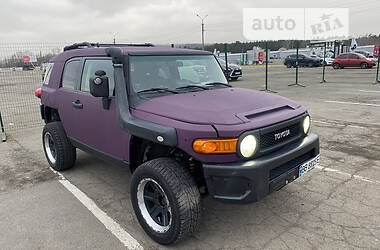 Позашляховик / Кросовер Toyota FJ Cruiser 2007 в Києві