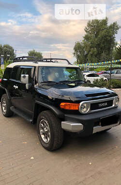 Toyota FJ Cruiser 2013