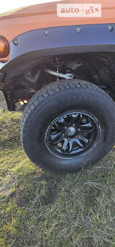 Внедорожник / Кроссовер Toyota FJ Cruiser 2008 в Березане