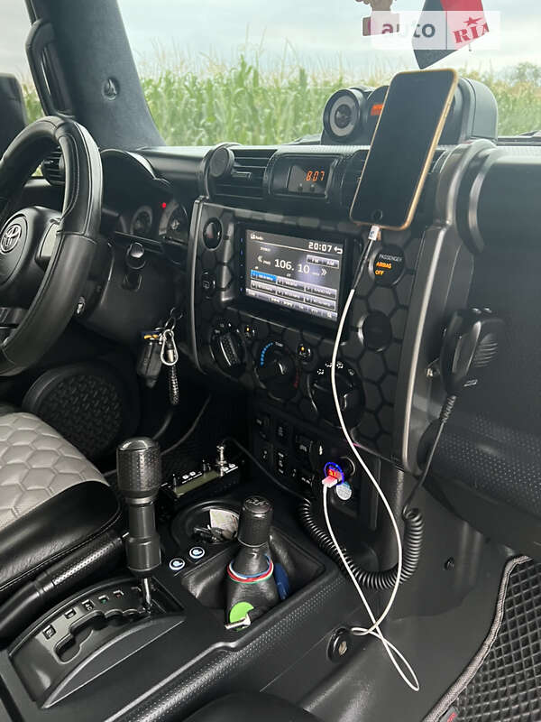 Внедорожник / Кроссовер Toyota FJ Cruiser 2007 в Тернополе