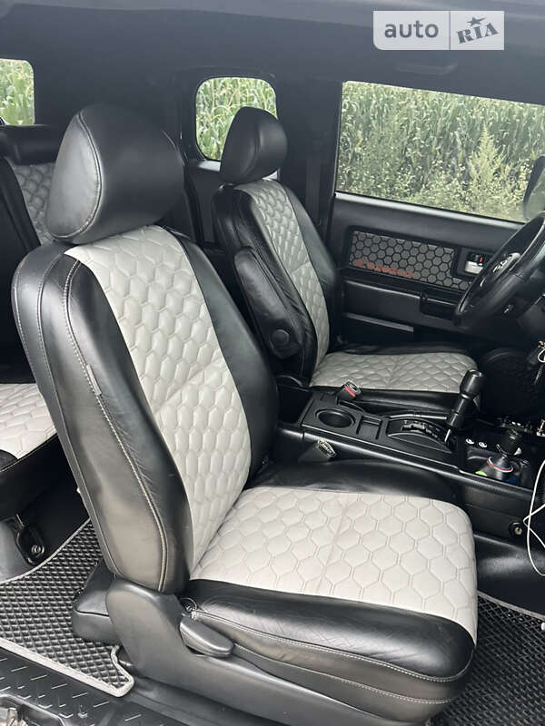 Внедорожник / Кроссовер Toyota FJ Cruiser 2007 в Тернополе
