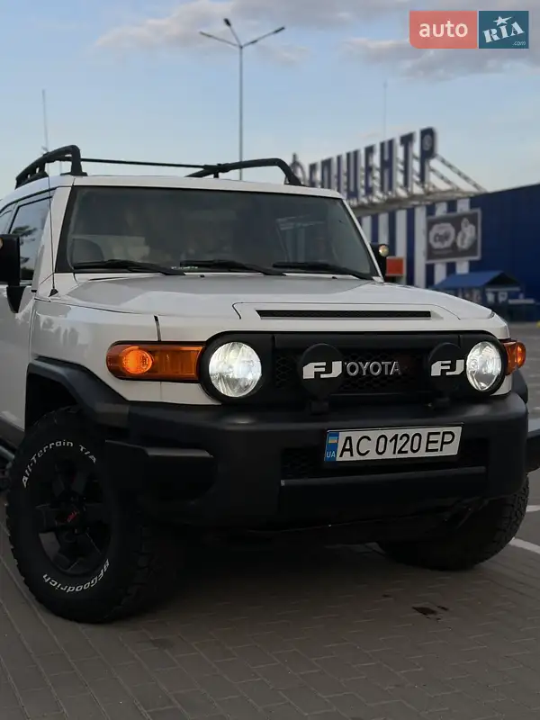 Toyota FJ Cruiser