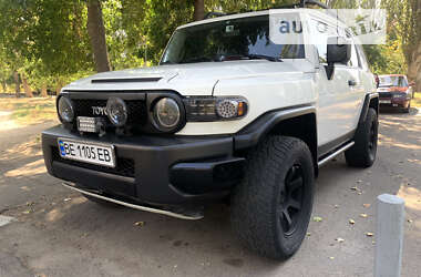 Позашляховик / Кросовер Toyota FJ Cruiser 2008 в Миколаєві