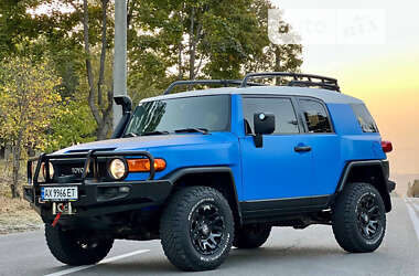 Позашляховик / Кросовер Toyota FJ Cruiser 2006 в Харкові