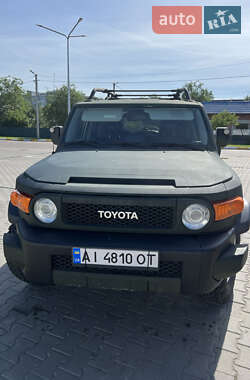 Внедорожник / Кроссовер Toyota FJ Cruiser 2008 в Ирпене