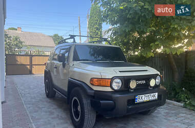 Toyota FJ Cruiser 2011 Toyota FJ Cruiser 2011