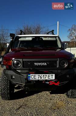 Toyota FJ Cruiser 2010