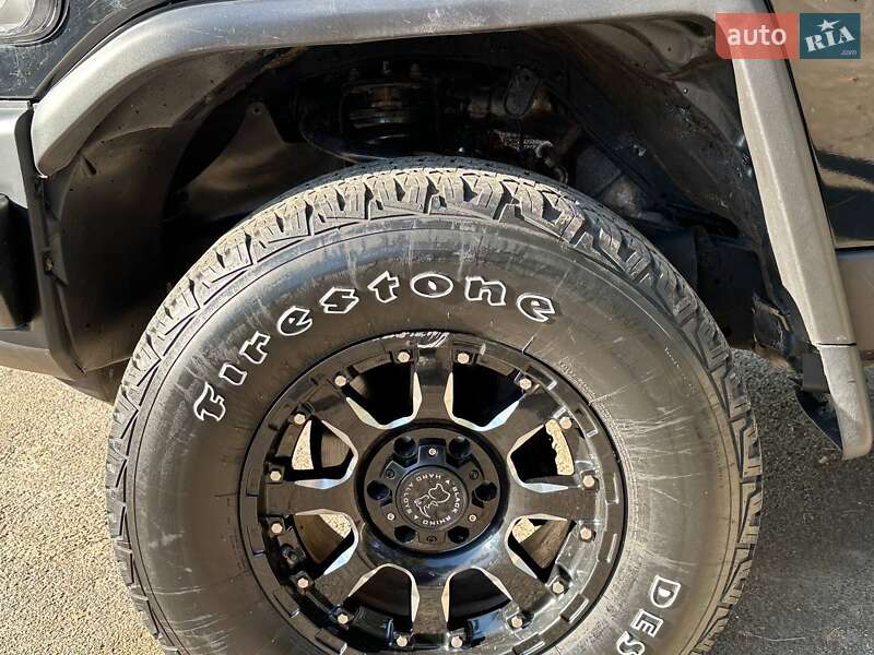 Внедорожник / Кроссовер Toyota FJ Cruiser 2010 в Киеве фото 34 Внедорожник / Кроссовер Toyota FJ Cruiser 2010 в Киеве