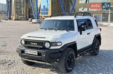 Позашляховик / Кросовер Toyota FJ Cruiser 2008 в Харкові