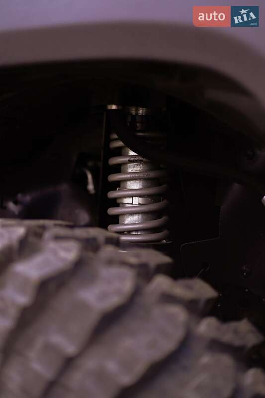 Позашляховик / Кросовер Toyota FJ Cruiser 2007 в Івано-Франківську фото 32 Позашляховик / Кросовер Toyota FJ Cruiser 2007 в Івано-Франківську