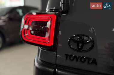 Позашляховик / Кросовер Toyota FJ Cruiser 2007 в 