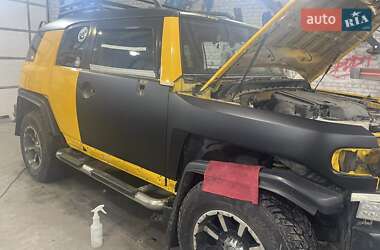 Позашляховик / Кросовер Toyota FJ Cruiser 2008 в 
