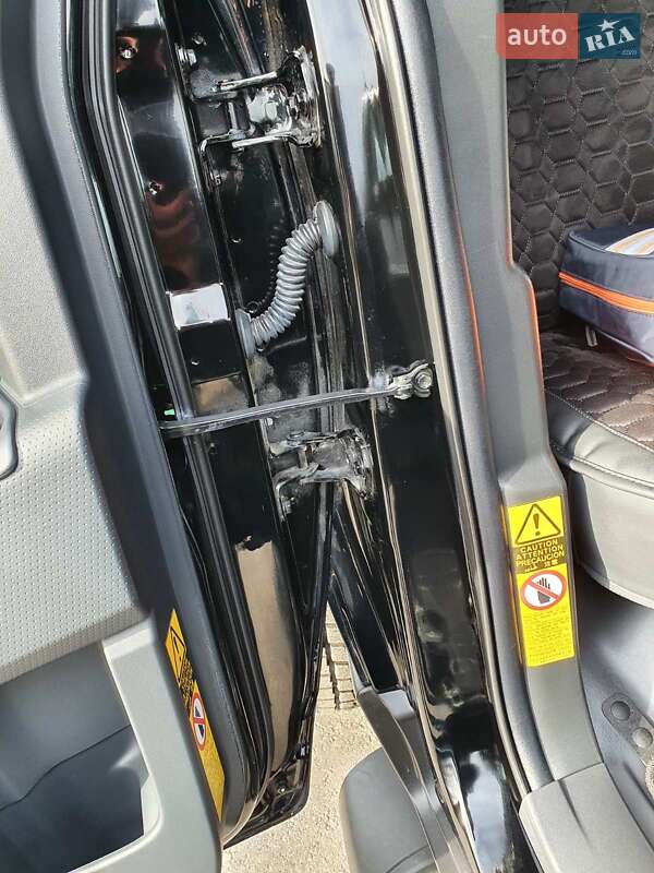 Внедорожник / Кроссовер Toyota FJ Cruiser 2021 в Хмельницком