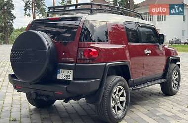 Позашляховик / Кросовер Toyota FJ Cruiser 2008 в 