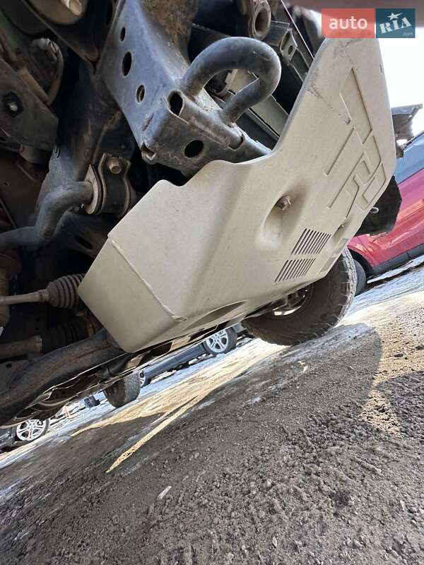 Позашляховик / Кросовер Toyota FJ Cruiser 2014 в Дніпрі