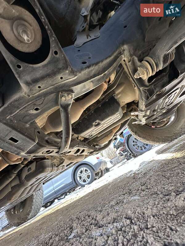 Позашляховик / Кросовер Toyota FJ Cruiser 2014 в Дніпрі