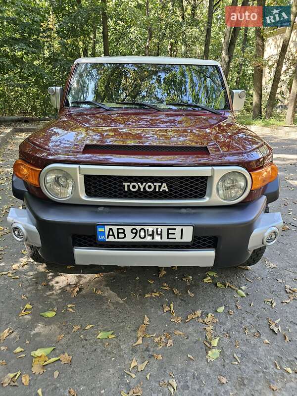 Внедорожник / Кроссовер Toyota FJ Cruiser 2008 в Тульчине фото 11 Внедорожник / Кроссовер Toyota FJ Cruiser 2008 в Тульчине