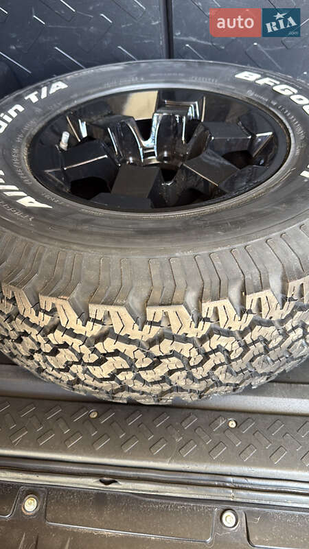 Внедорожник / Кроссовер Toyota FJ Cruiser 2006 в Ужгороде