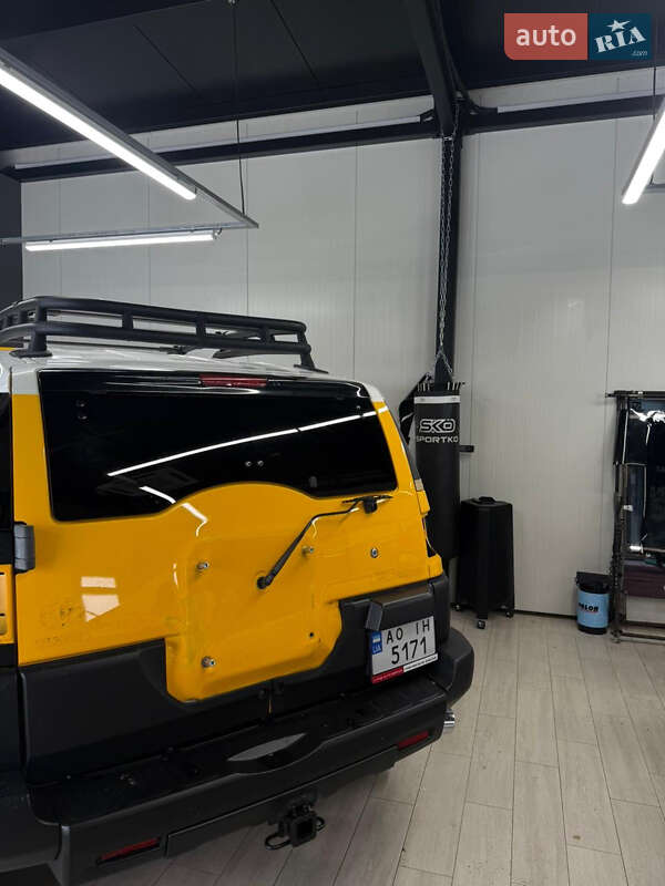 Внедорожник / Кроссовер Toyota FJ Cruiser 2006 в Ужгороде