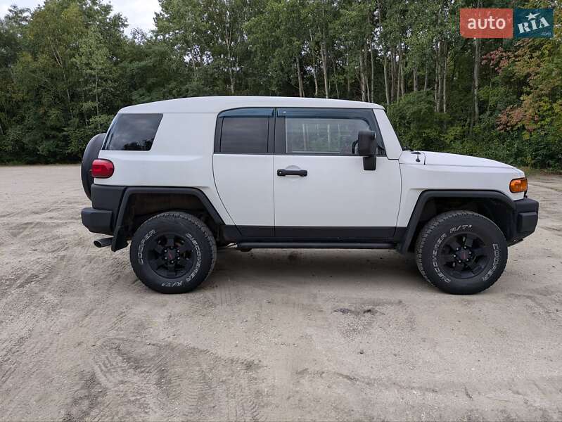 Toyota FJ Cruiser 2008