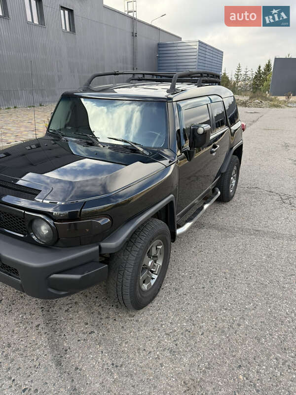 Внедорожник / Кроссовер Toyota FJ Cruiser 2007 в Харькове