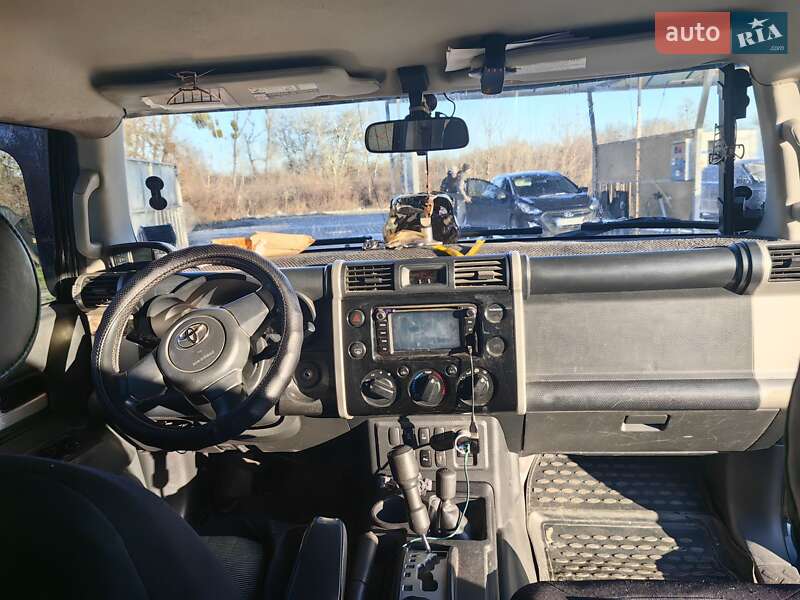 Внедорожник / Кроссовер Toyota FJ Cruiser 2007 в Черновцах