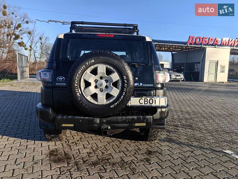 Внедорожник / Кроссовер Toyota FJ Cruiser 2007 в Черновцах
