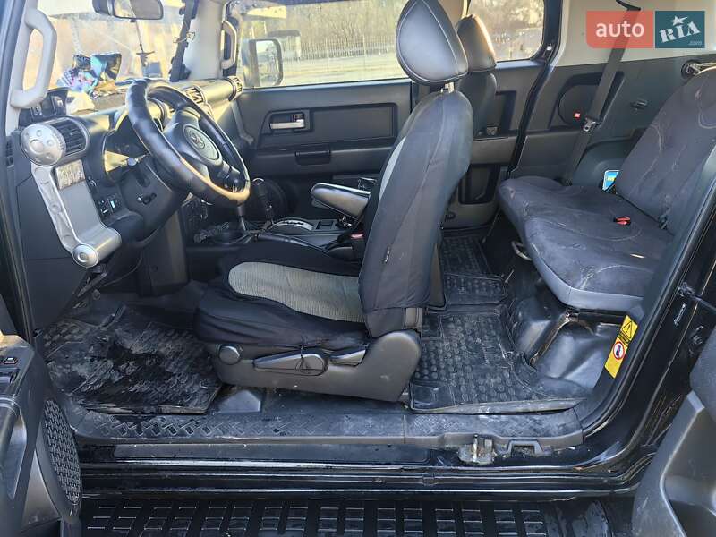 Внедорожник / Кроссовер Toyota FJ Cruiser 2007 в Черновцах