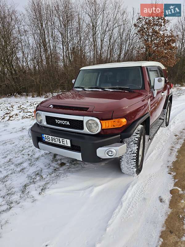 Позашляховик / Кросовер Toyota FJ Cruiser 2008 в Тульчині