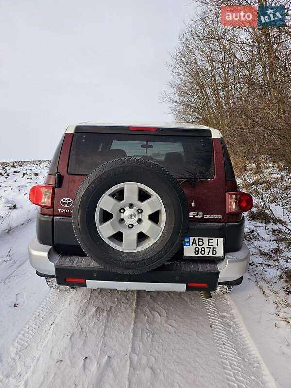 Позашляховик / Кросовер Toyota FJ Cruiser 2008 в Тульчині